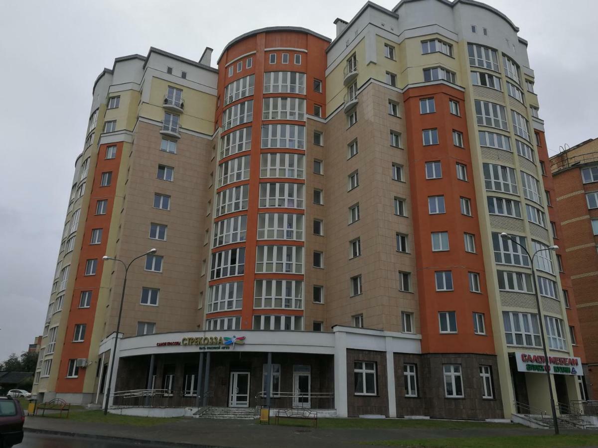 Helena Apartments On Mira 61 Mogiljov Exteriör bild